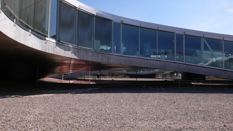 Rolex Learning Center_SANAA 12