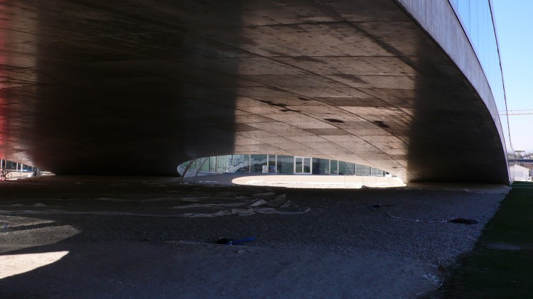 Rolex Learning Center_SANAA 14