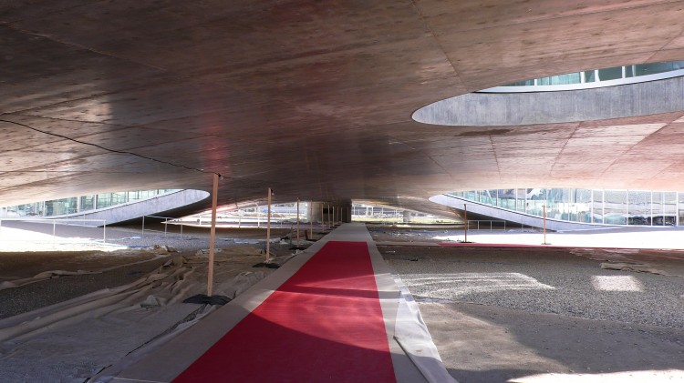 Rolex Learning Center_SANAA 15