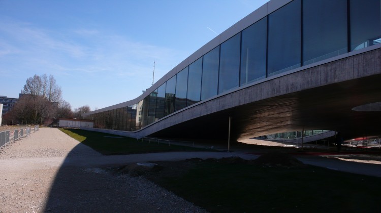 Rolex Learning Center_SANAA 16