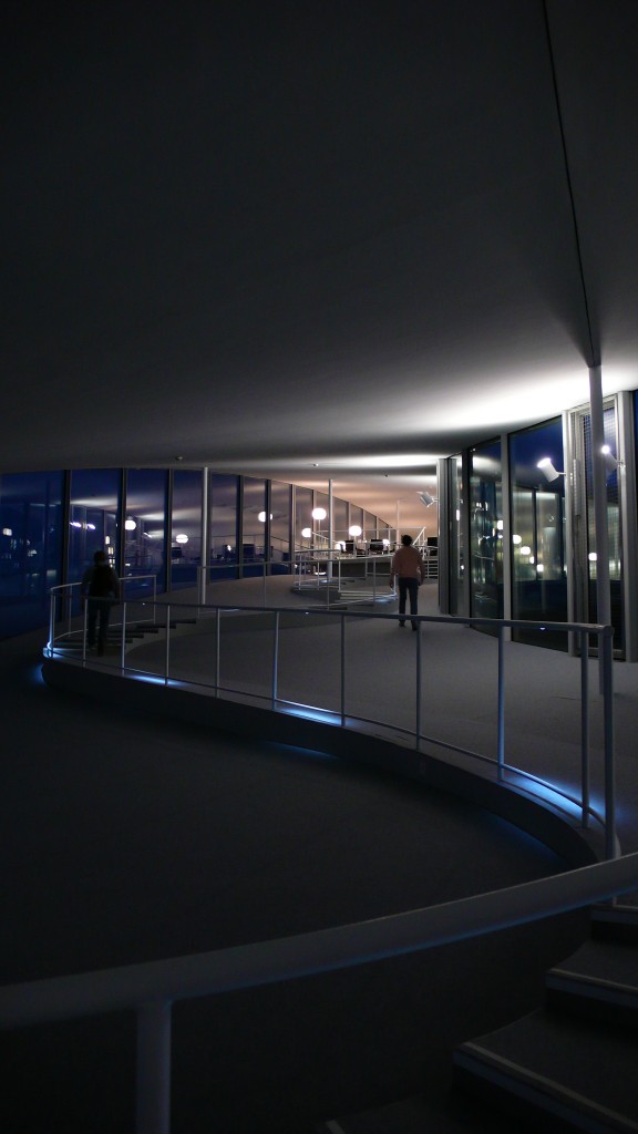 Rolex Learning Center_SANAA 21